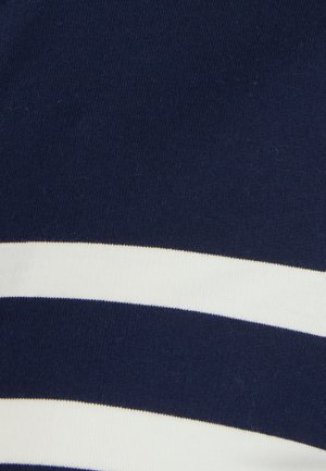 Tejido azul marino con rayas blancas horizontales. Textura suave, diseño ajustado y distribución de color uniforme en toda la superficie.