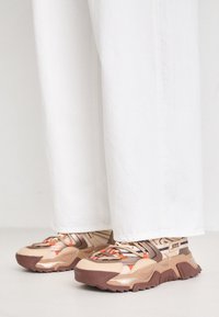 Unausgewählt, cappucino/multi-coloured