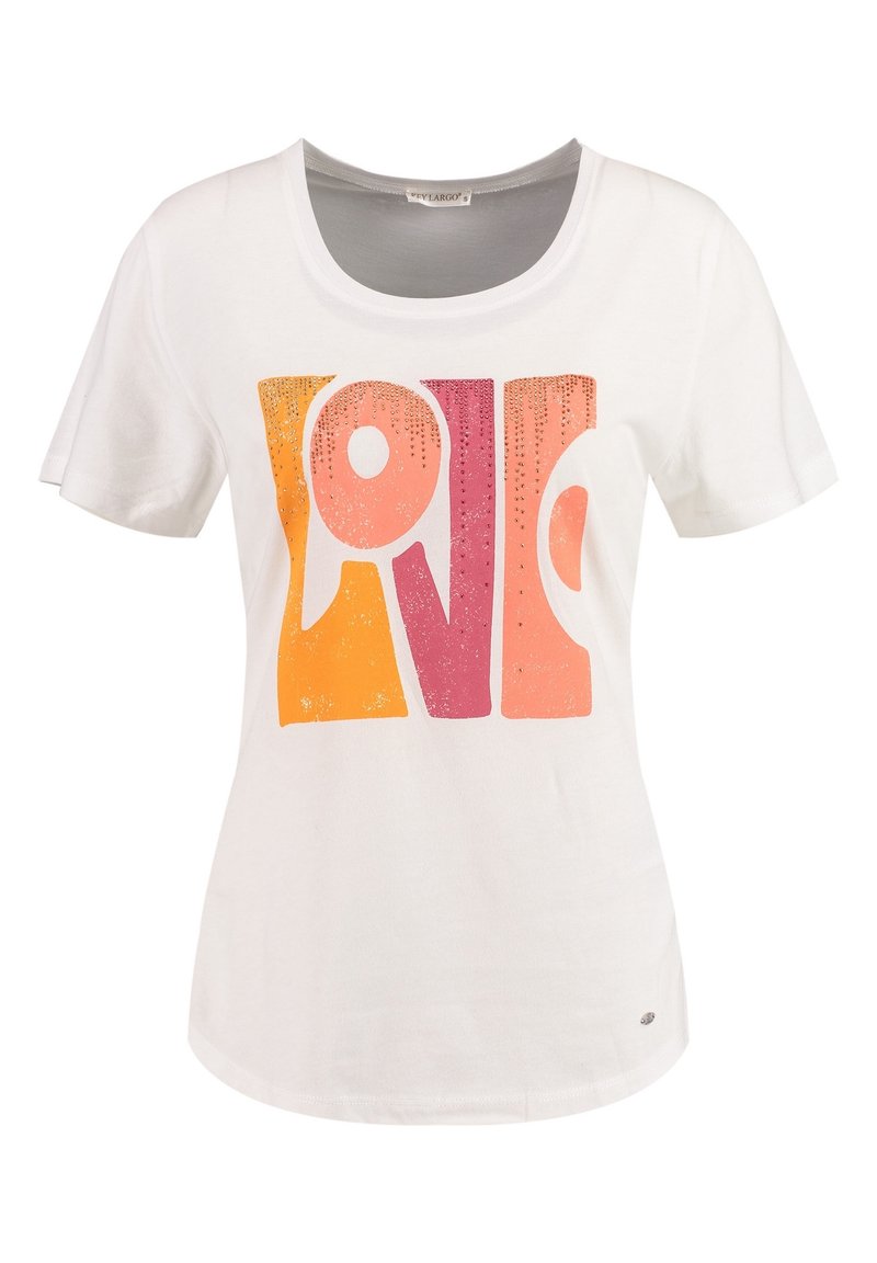 Camiseta blanca de algodón con un colorido gráfico de "AMOR" en tonos naranja, rosa y rojo; manga corta y escote redondo.