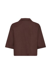 Chemise marron courte à manches courtes et col large, vue de dos sur un fond blanc.