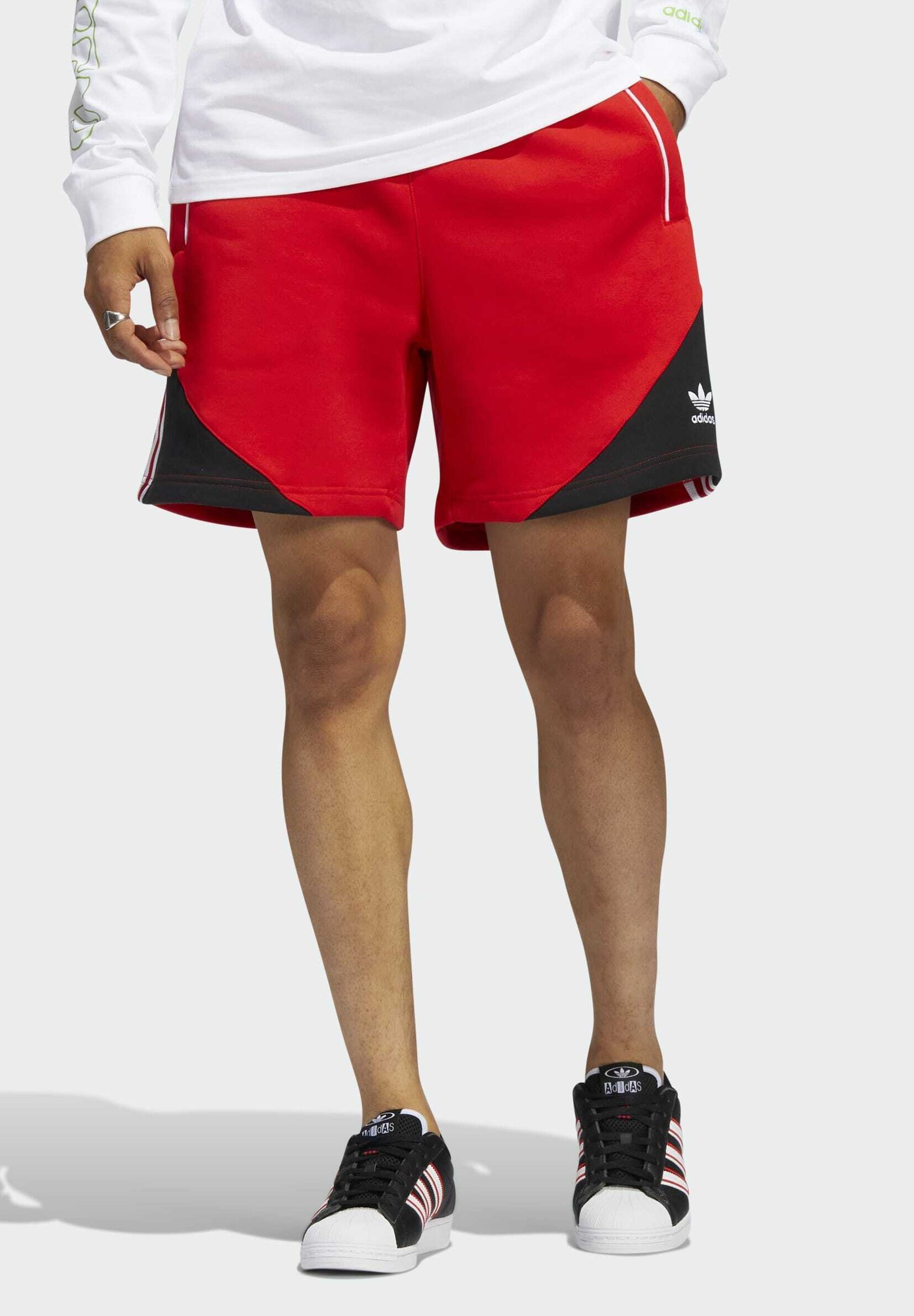 adidas Originals Shorts - red - Zalando.de