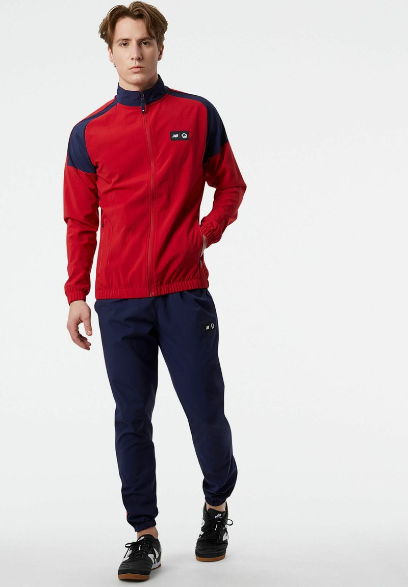 New Balance Sweater rood gemêleerd New Balance Sweater rood gemêleerd