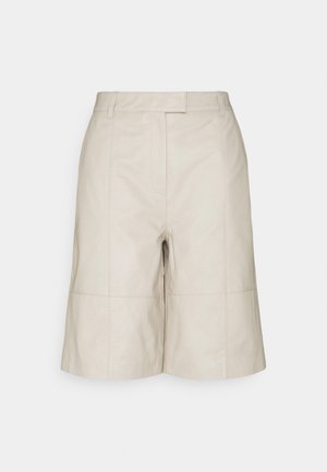 Short - beige