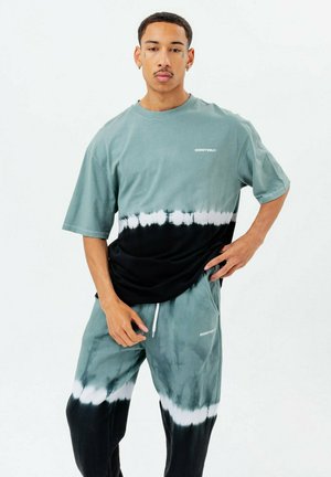 CONTINU8 - CONTINU21076 - T-shirt con stampa - green/black/white