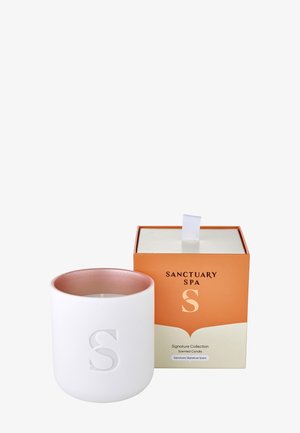 SANCTUARY SPA SIGNATURE SCENTED CANDLE - Geurkaars - -