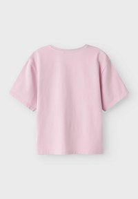 Name it REGULAR FIT - Tričko s potlačou - corsage