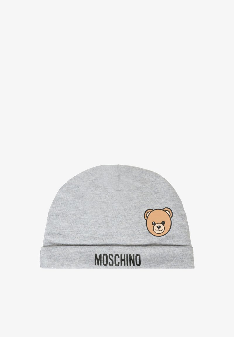 Beanie grigio in cotone, con un graffito di un orso e la parola "MOSCHINO" in nero sul bordo piegato. Texture morbida, forma arrotondata.