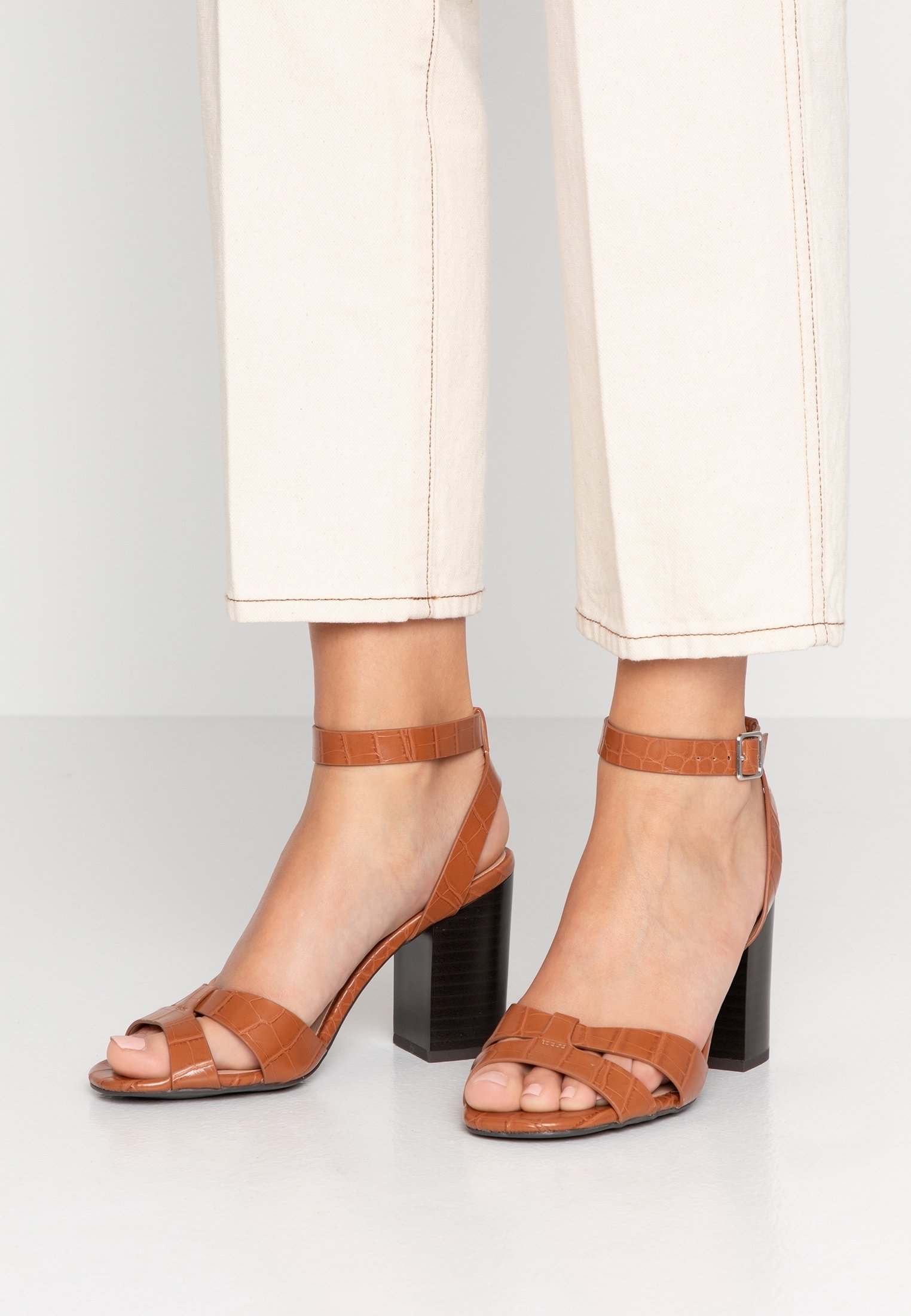 New Look High heeled sandals tan (Pre-owned)