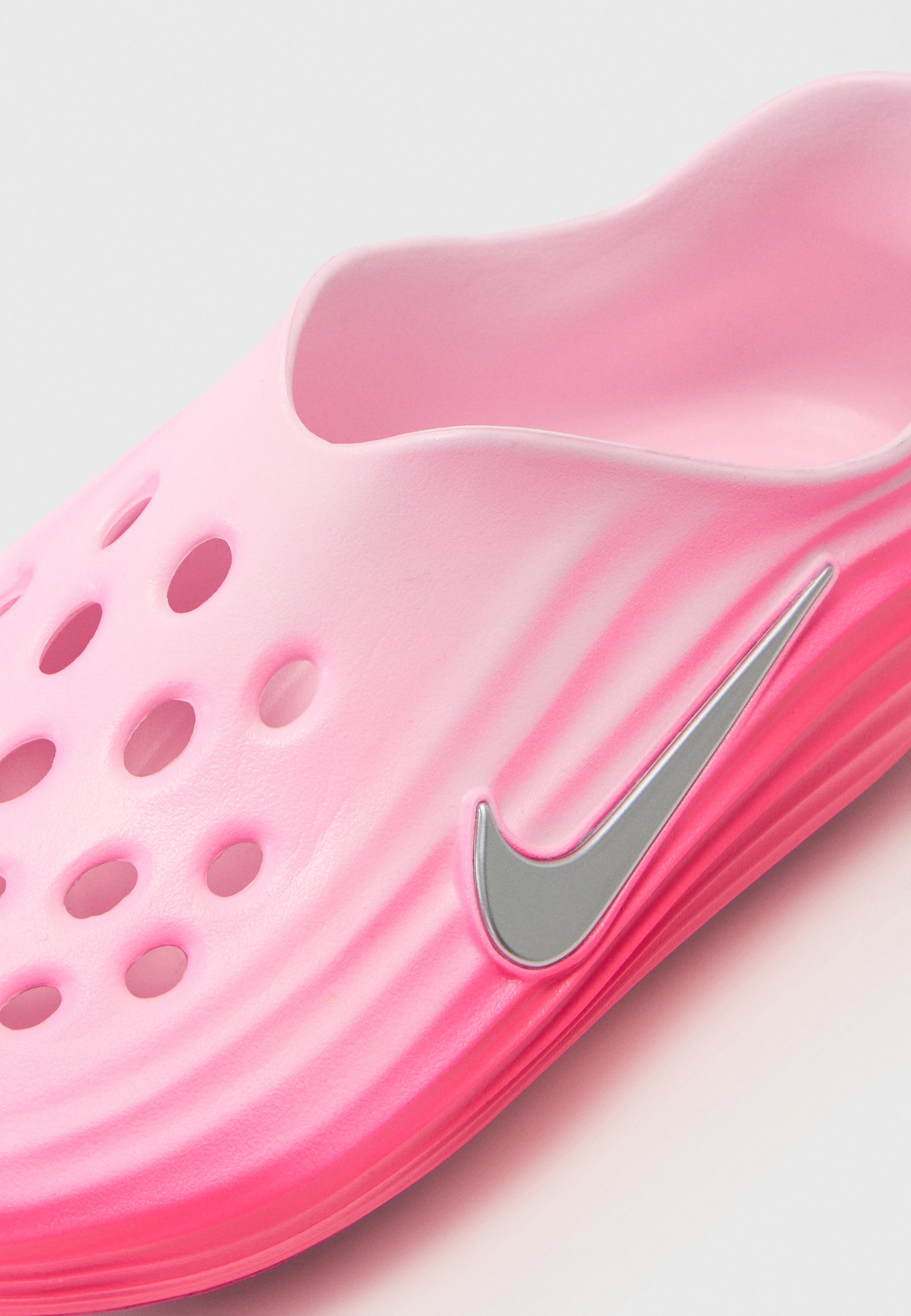 Nike Sportswear REACTX REJUVEN 8 - Półbuty wsuwane/różowy