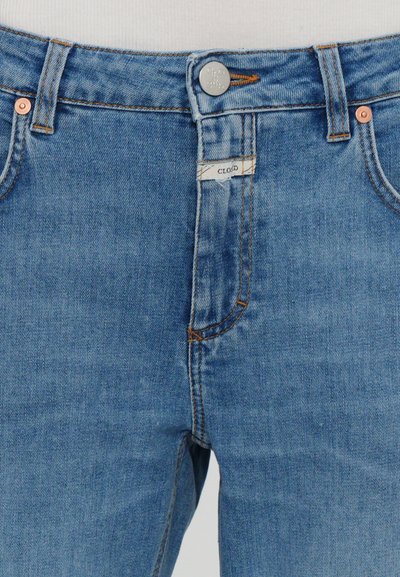 CLOSED JOVANNA - Bootcut-teksad - light blue