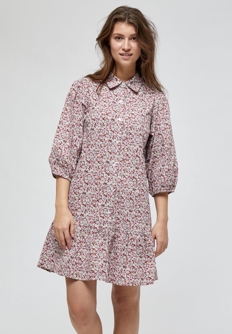 Damen Freizeitkleider | Minus RASMINA Blusenkleid pink flower print/pink - FO92416 Damen Freizeitkleider | Minus RASMINA Blusenkleid pink flower print/pink - FO92416