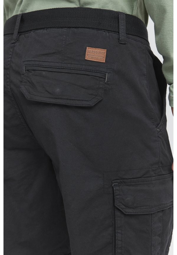 PRFRIBO REGULAR FIT - Shorts4