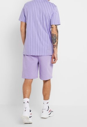 T-shirt med print - purple