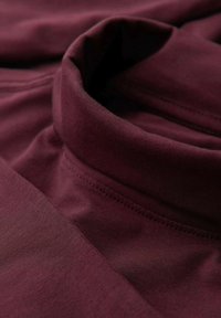 Unausgewählt, burgundy