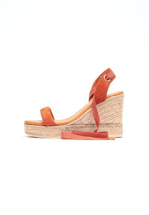 BRINDISI - Espadrilles - peach suede