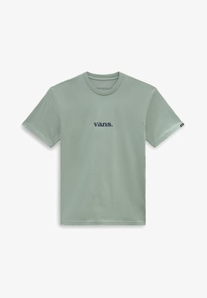 Helles grünes T-Shirt mit kurzen Ärmeln aus Baumwolle, das in der Mitte mit einem marineblauen "vans." Logo versehen ist. Klassischer Rundhalsausschnitt und normale Passform.