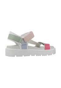 Sandale plateforme blanche avec semelle épaisse, avec des brides ajustables pastel vert, rose, bleu et corail sur le pied et la cheville.