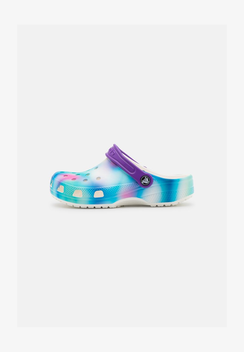 Crocs CLASSIC SOLARIZED UNISEX - Pool slides - white/multi-coloured ...