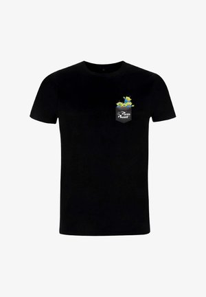 Zwarte katoenen t-shirt met een zakafbeelding van drie groene alienfiguren en de tekst "Pizza Planet" in het wit. Korte mouwen, ronde hals.