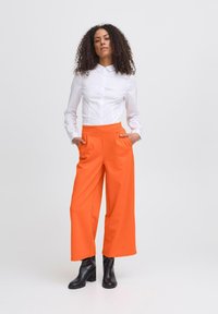 ICHI KATE SUS WIDE - Broek - tangerine tango