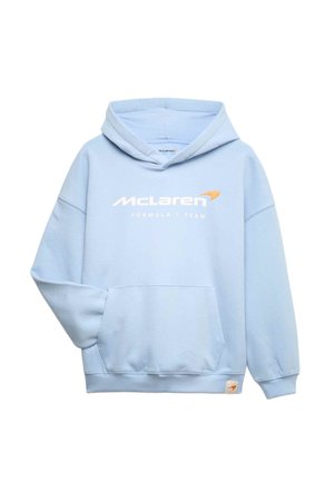 Sudadera con capucha azul claro con bolsillo delantero que presenta el logo del equipo McLaren de Fórmula 1 en blanco y naranja en el pecho.