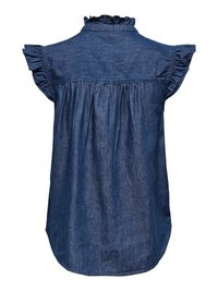 Blouse sans manches en denim bleu foncé avec manches courtes volantées et col volanté, tissu froncé sous le empiècement au dos.