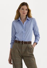 Lauren Ralph Lauren CLASSIC FIT COTTON SHIRT - Bluza z gumbi - classic medium blue