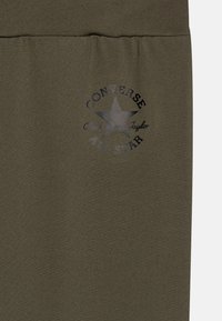 Converse CHUCK PATCH HIGH RISE - Leggings - khaki