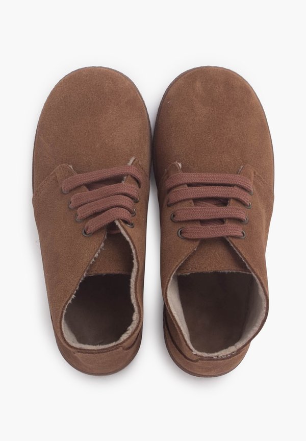 CORDONES – Lauflernschuh – camel