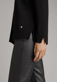 Massimo Dutti Sweter