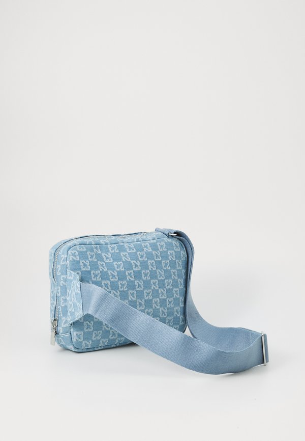 MONOGRAM SLING BAG  - Cross body bag - bleached denim4