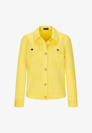 Veste en denim jaune à manches longues, boutonnage sur le devant, deux poches à rabat avec boutons sur la poitrine, et un col classique.