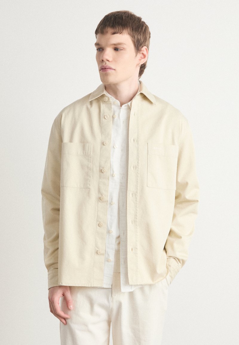 BOSS OWEN - Button down-skjorte - open white