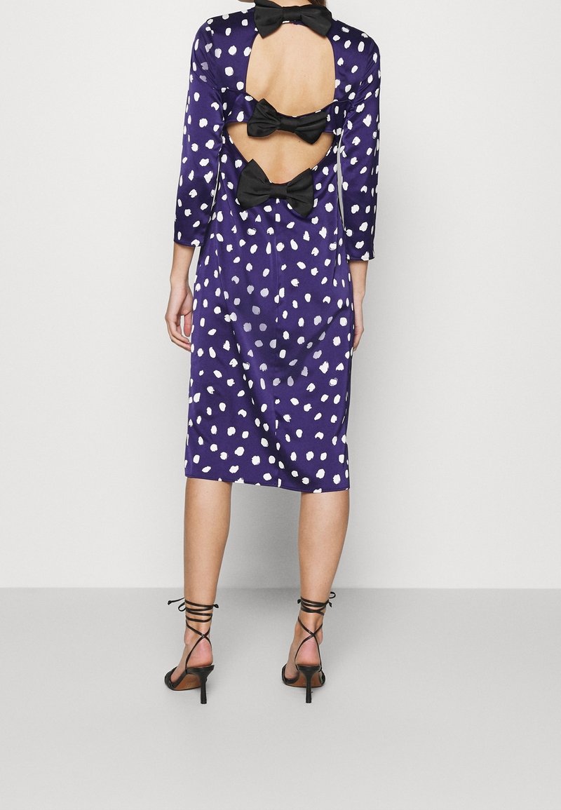 Who What Wear Day dress - dark blue - (Pre-owned) - Zalando.ie Who What Wear Day dress - dark blue - (Pre-owned) - Zalando.ie
