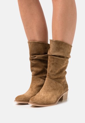 Alpe Bottes de cowboy / motard - cognac