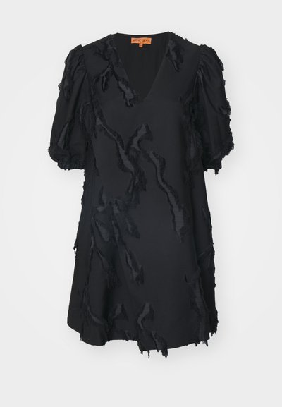 Stine Goya PUFFY SLEEVES MINI DRESS - Koktejlové šaty / šaty na párty - jet black