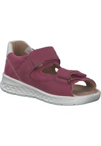 Rosa mockaskinnssandal med utskärningsdesign, krok-och-loops stängning och en vit gummisula med en strukturerad yta.