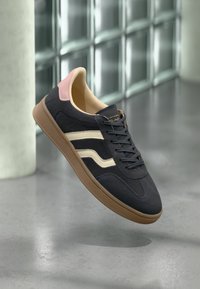 CUZIMA - Joggesko - marine/dusty pink