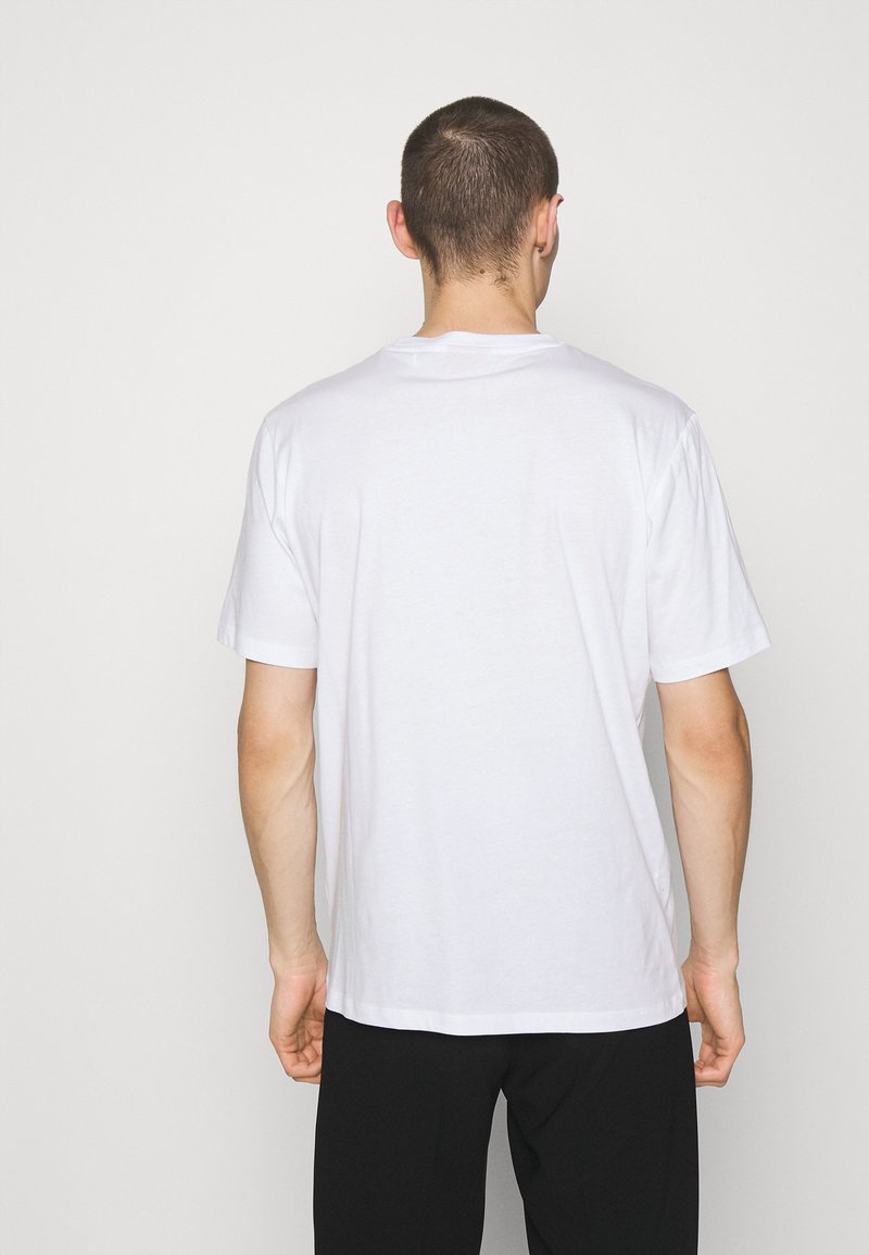 Herren T-Shirts basic | HUGO DERO T-Shirt basic white/weiß - UL47677 Herren T-Shirts basic | HUGO DERO T-Shirt basic white/weiß - UL47677