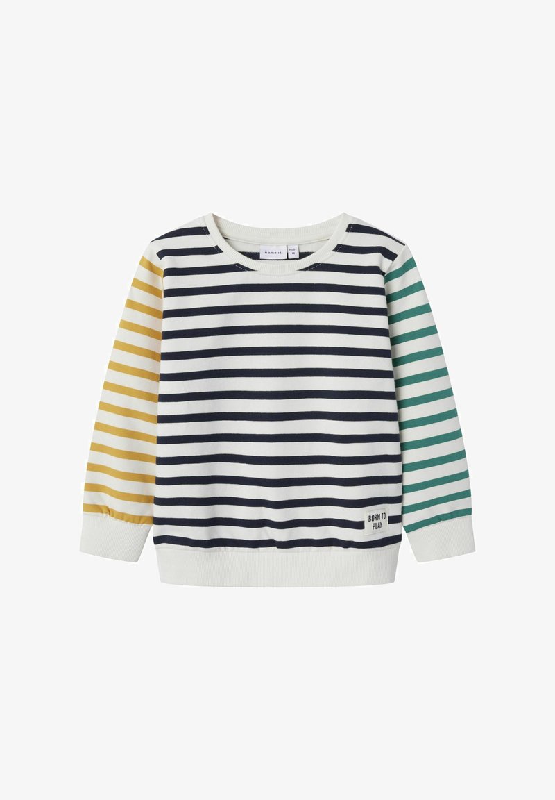 Sweatshirt rayé avec des bandes bleu marine, jaune et vert sur une base crème. Poignets et ourlet côtelés, avec une étiquette "Born to Play".