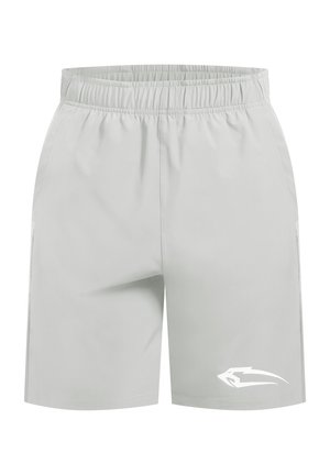 Hellgraue Sportshorts mit elastischem Bund und zwei Seitentaschen; verfügt über ein weißes Logo auf der unteren linken Seite.