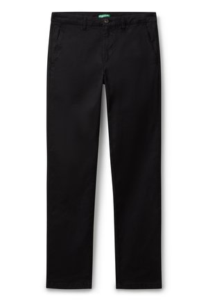 Pantalones negros de tela suave, con un diseño de pierna recta, dos bolsillos frontales y un cierre de botón único en la cintura.