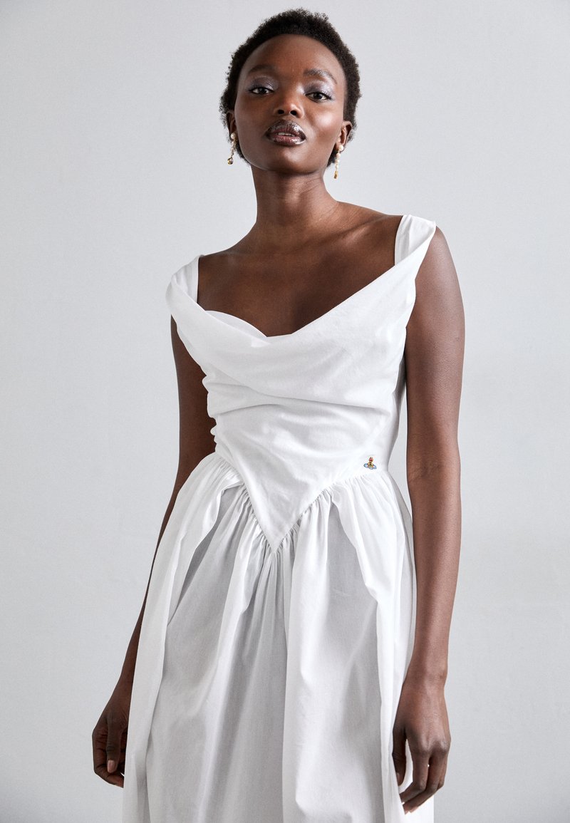 Vivienne Westwood SUNDAY DRESS - Cocktail dress / Party dress - white - Zalando.ie Vivienne Westwood SUNDAY DRESS - Cocktail dress / Party dress - white - Zalando.ie