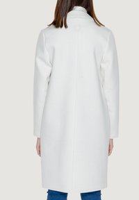 Street One Cappotto corto - beige