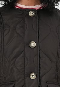 Vero Moda VMMILLIE - Winterjas - chocolate torte