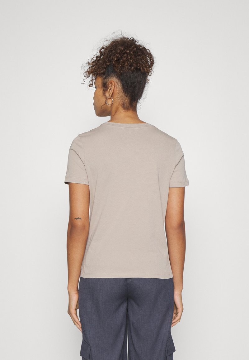 Tommy Hilfiger REGULAR FIT - T-shirt con stampa - beige