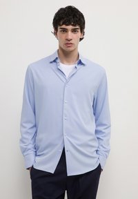 Calliope CLASSIQUE UNIE - Hemd - bleu ciel