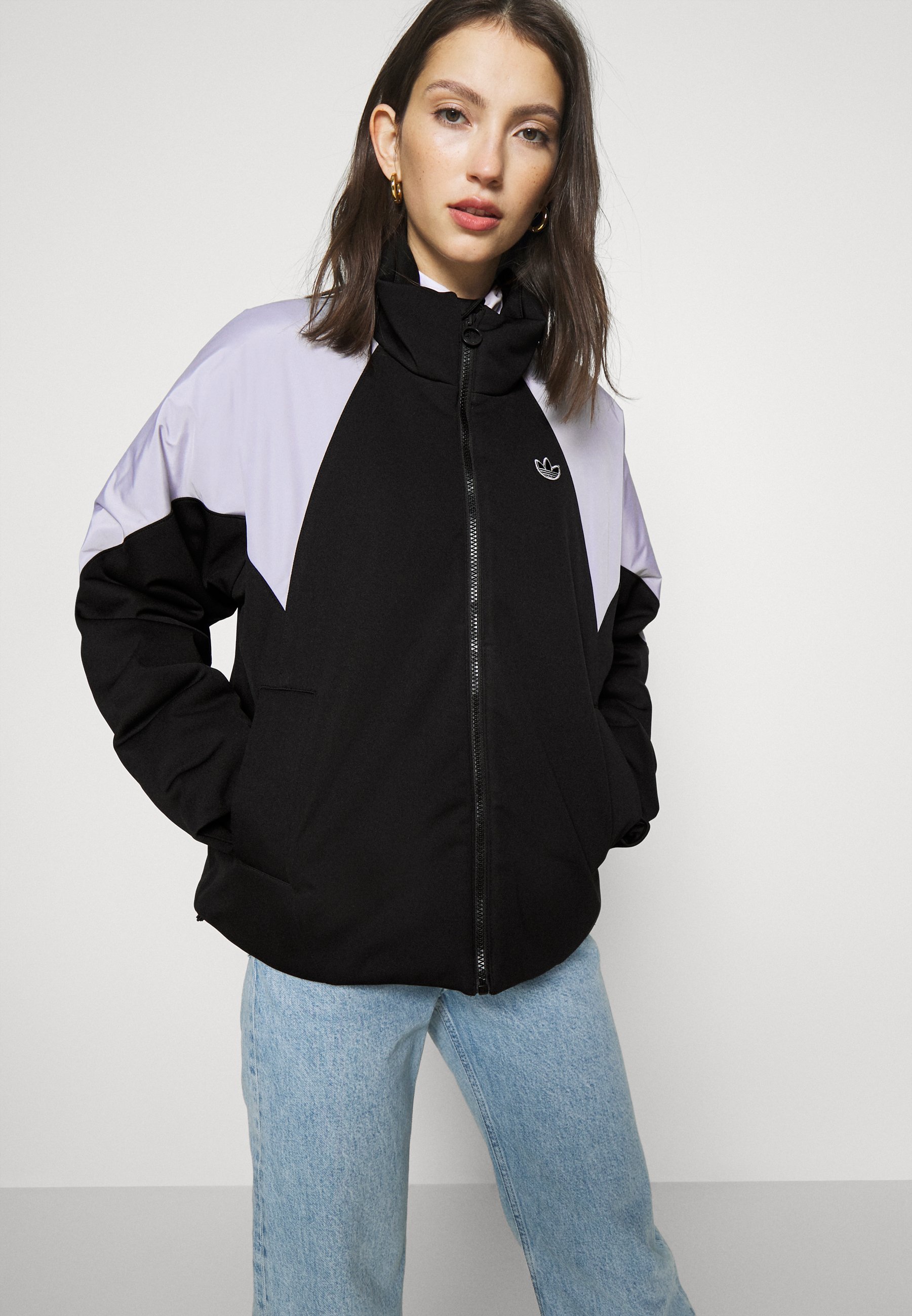 adidas Originals SHORT PUFFER Winterjacke blackschwarz Shop den adidas Originals short puffer jacke in Schwarz