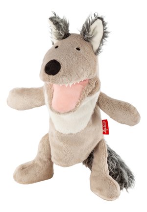 Marionnette à main en peluche représentant un loup, bouche ouverte, pelage doux beige et gris, nez noir et oreilles duveteuses, posée sur fond blanc.
