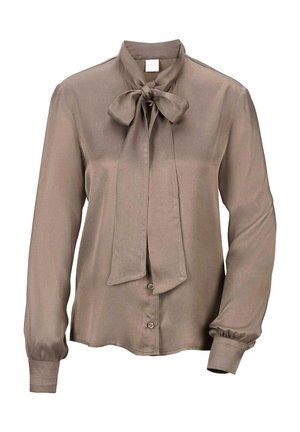 Lange mouwen blouse in taupe satijn met een strikhalsdetail en knoopsluiting; heeft gathered manchetten en een gladde textuur.